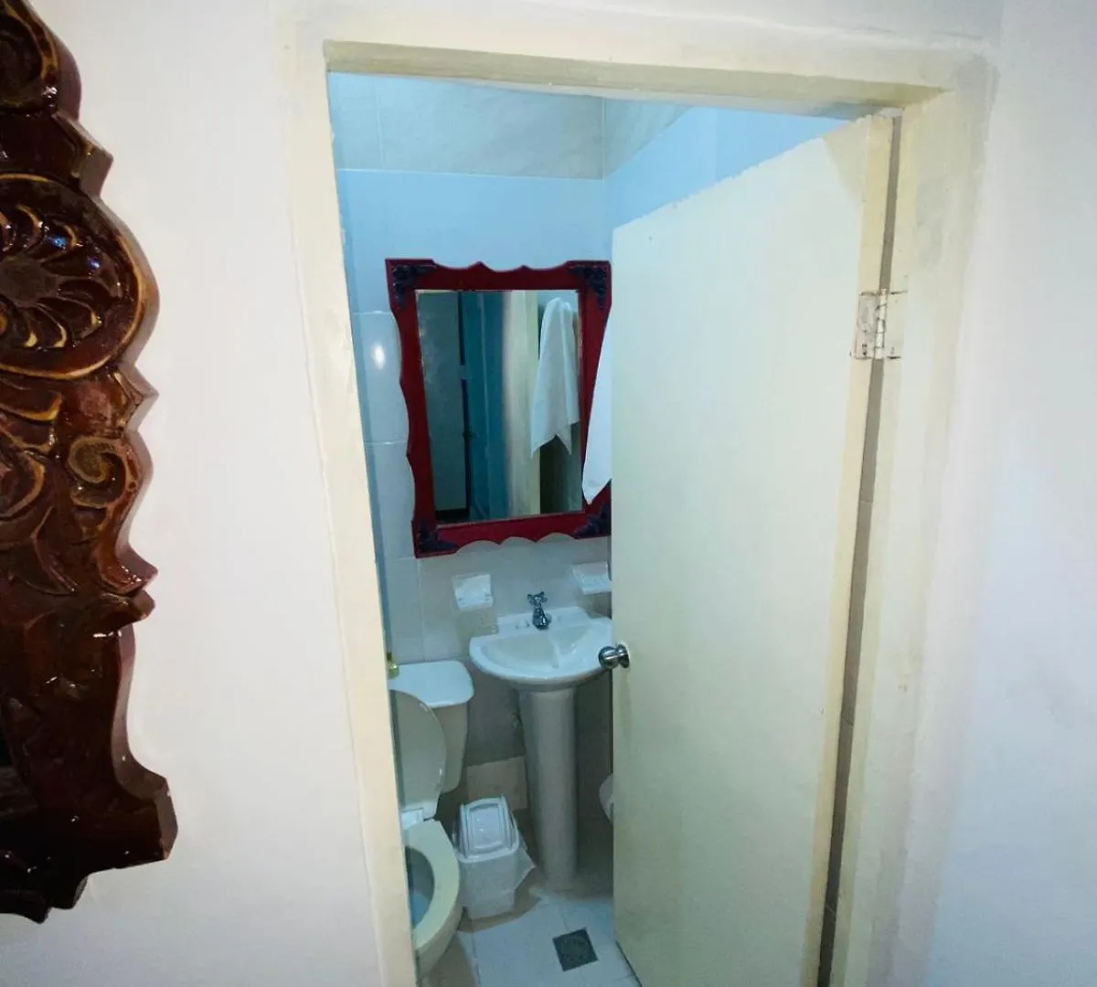 Habitaciones Independientes Con Bano Privado #6 Cartagena 0*,